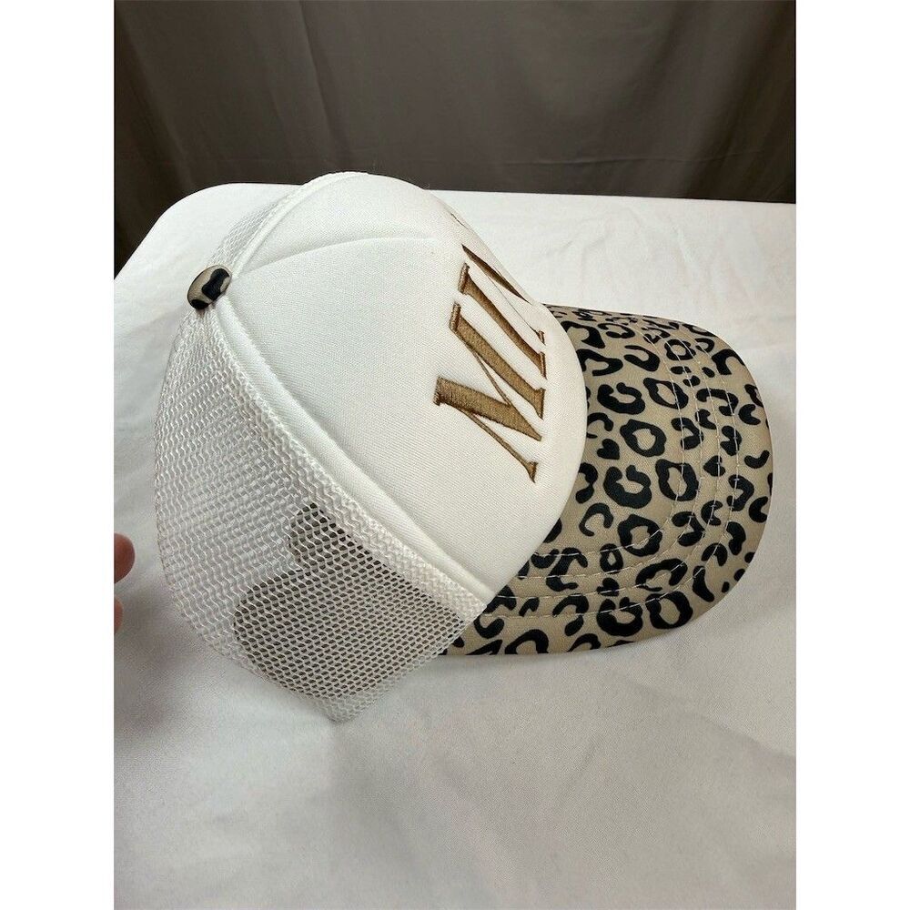 MAMA & MINI Matching Trucker Hats Set Womens One Size White Leopard 2pc - Picture 10 of 12